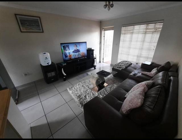 1 BEDROOM PROPERTY TO RENT IN ELARDUSPARK